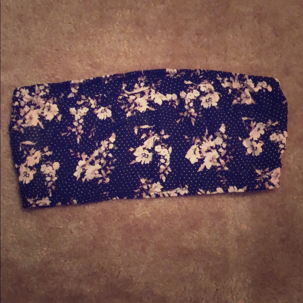 Black floral/ poke a dot 1/2 tube top,
